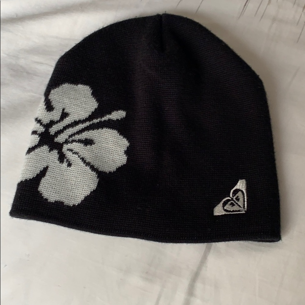 Roxy beanie
